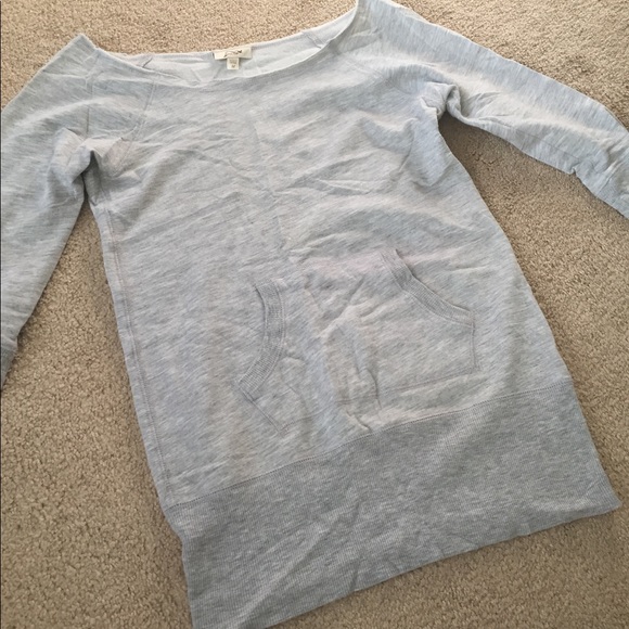Off the Shoulder Gray Sweatshirt- Size M - Picture 3 of 3